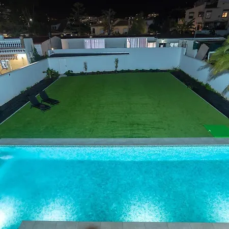Villaswimmingpoolmalaga Willa *